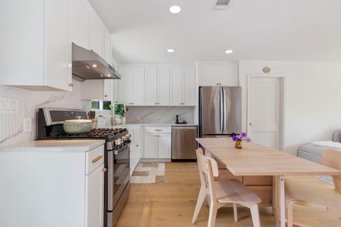 Photo of 1610 Corona DR, Austin, TX 78723 (MLS # 9080768)