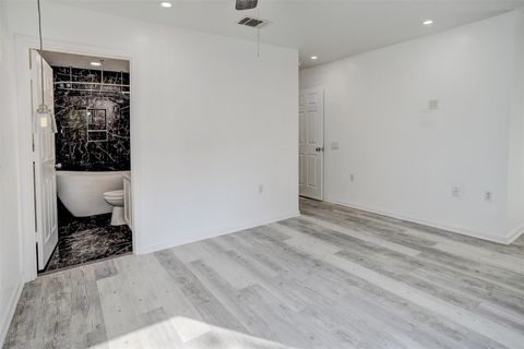 Tiny photo for 1517 Anise DR, Austin, TX 78741 (MLS # 5062129)