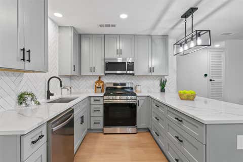 Tiny photo for 8509 Rockwood LN, Austin, TX 78757 (MLS # 6265852)