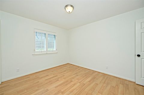 Tiny photo for 10917 Ballybunion PL, Austin, TX 78747 (MLS # 4994172)