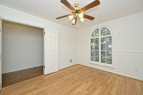 Tiny photo for 10917 Ballybunion PL, Austin, TX 78747 (MLS # 4994172)