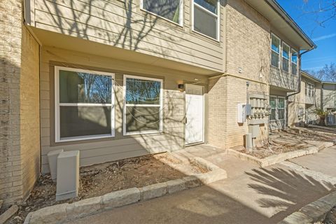 Tiny photo for 2124 Burton DR #125, Austin, TX 78741 (MLS # 6749819)