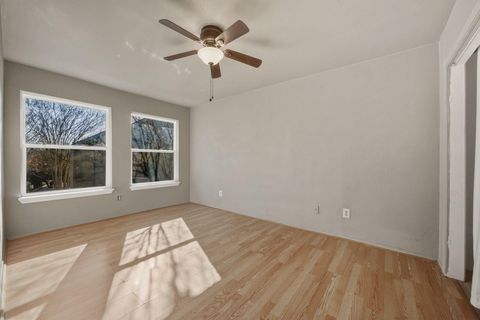 Tiny photo for 2124 Burton DR #125, Austin, TX 78741 (MLS # 6749819)