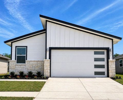 Photo of 2313 Ranier CT, Austin, TX 78754 (MLS # 7015195)