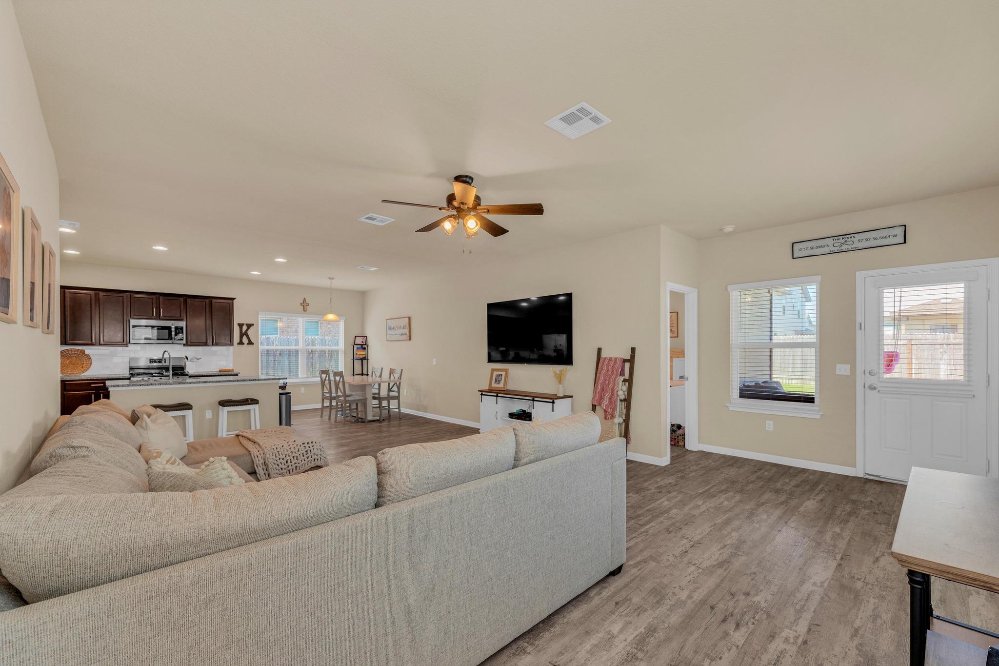 409 Red Matador LN