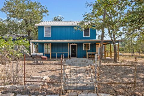 376 Jones RD Cedar Creek TX 78612