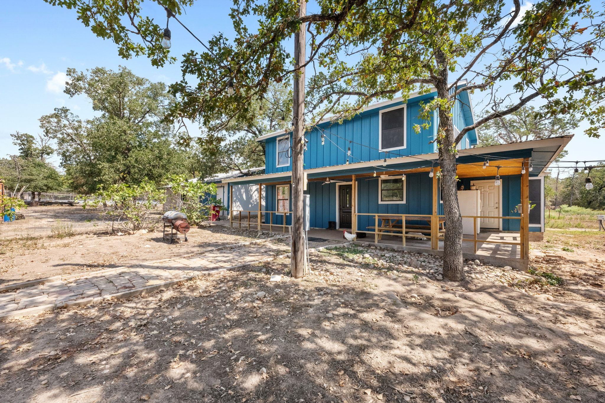 376 Jones RD