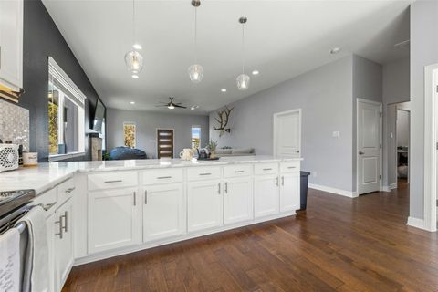Tiny photo for 22113 Shotts DR, Spicewood, TX 78669 (MLS # 8441786)