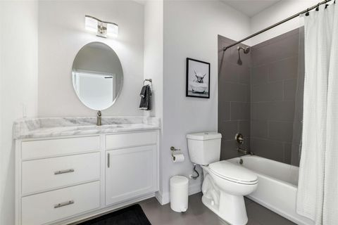 Tiny photo for 22113 Shotts DR, Spicewood, TX 78669 (MLS # 8441786)