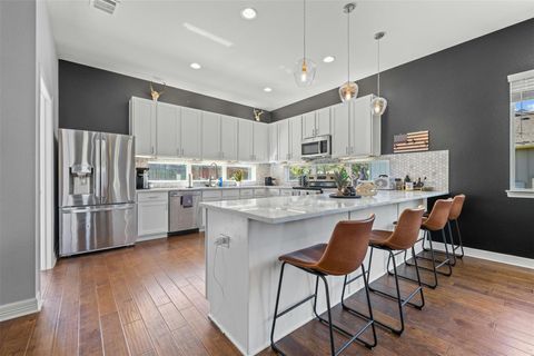 Tiny photo for 22113 Shotts DR, Spicewood, TX 78669 (MLS # 8441786)