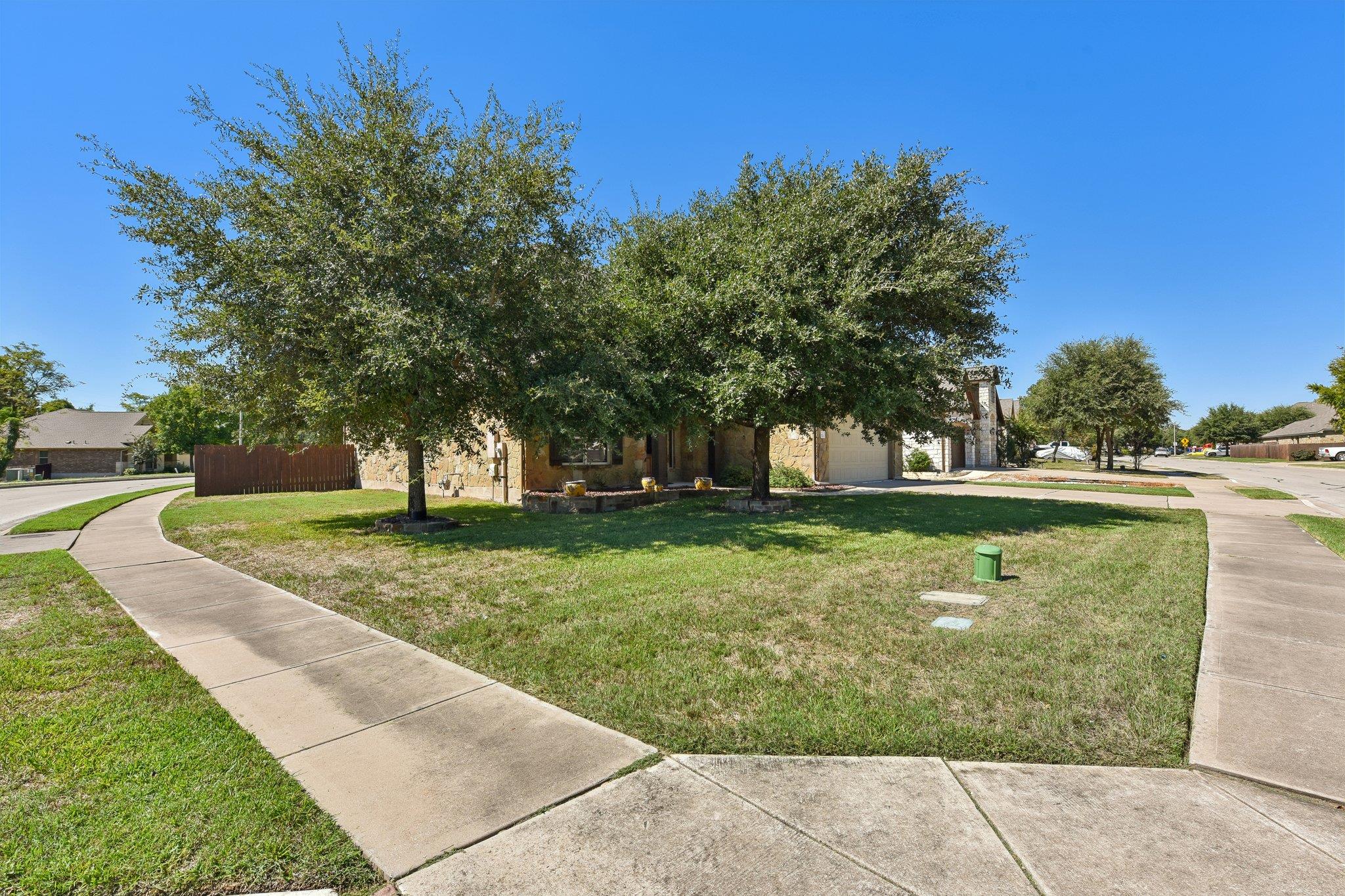 1711 Camino Alemeda