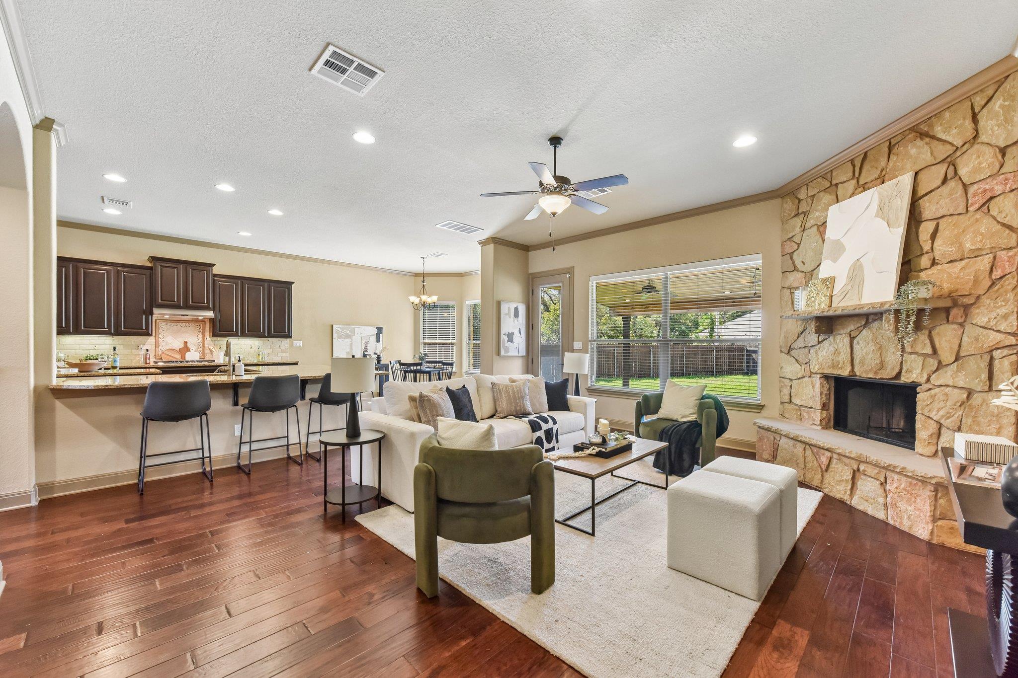1711 Camino Alemeda