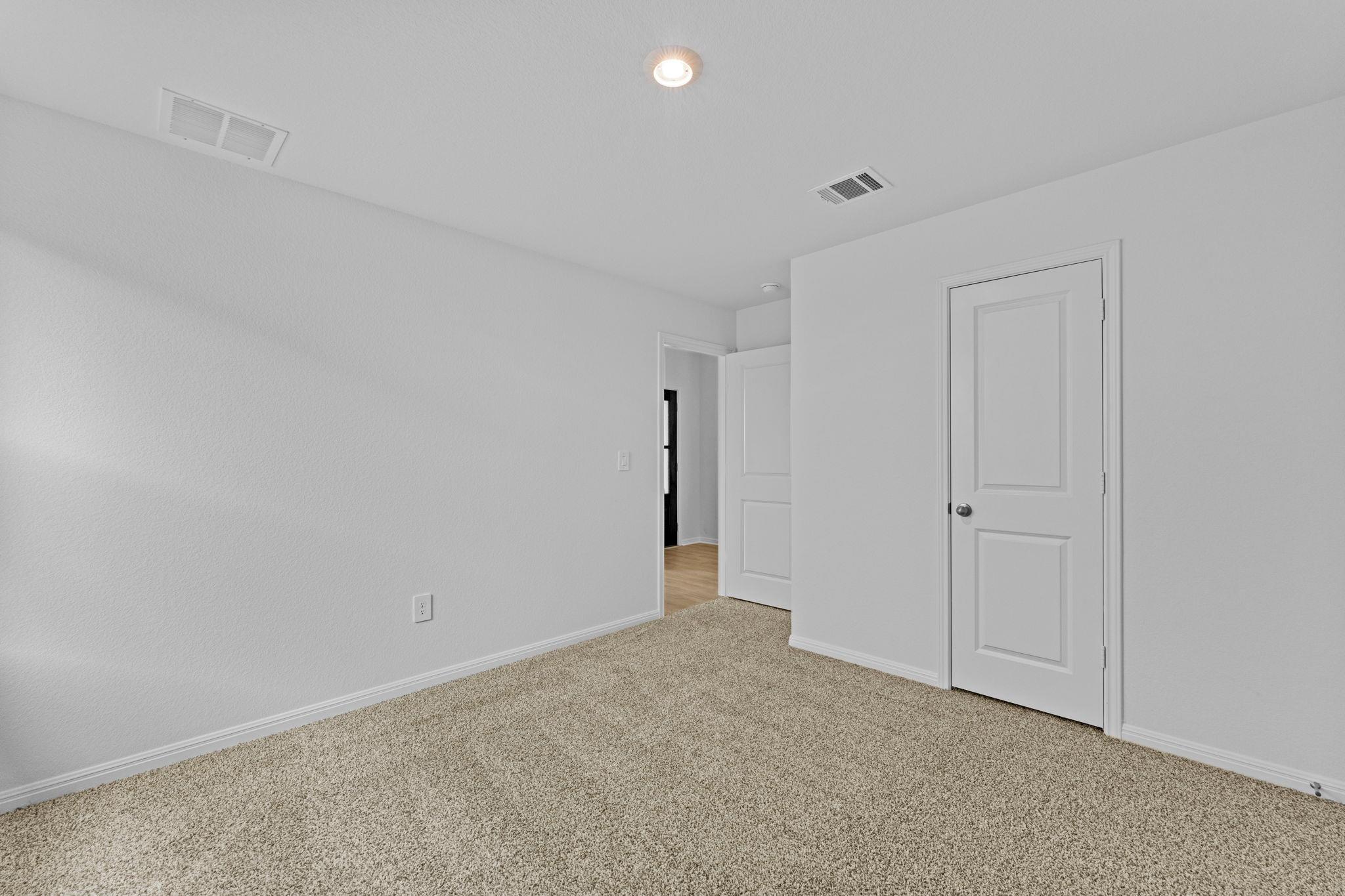 2552 Whittler RD