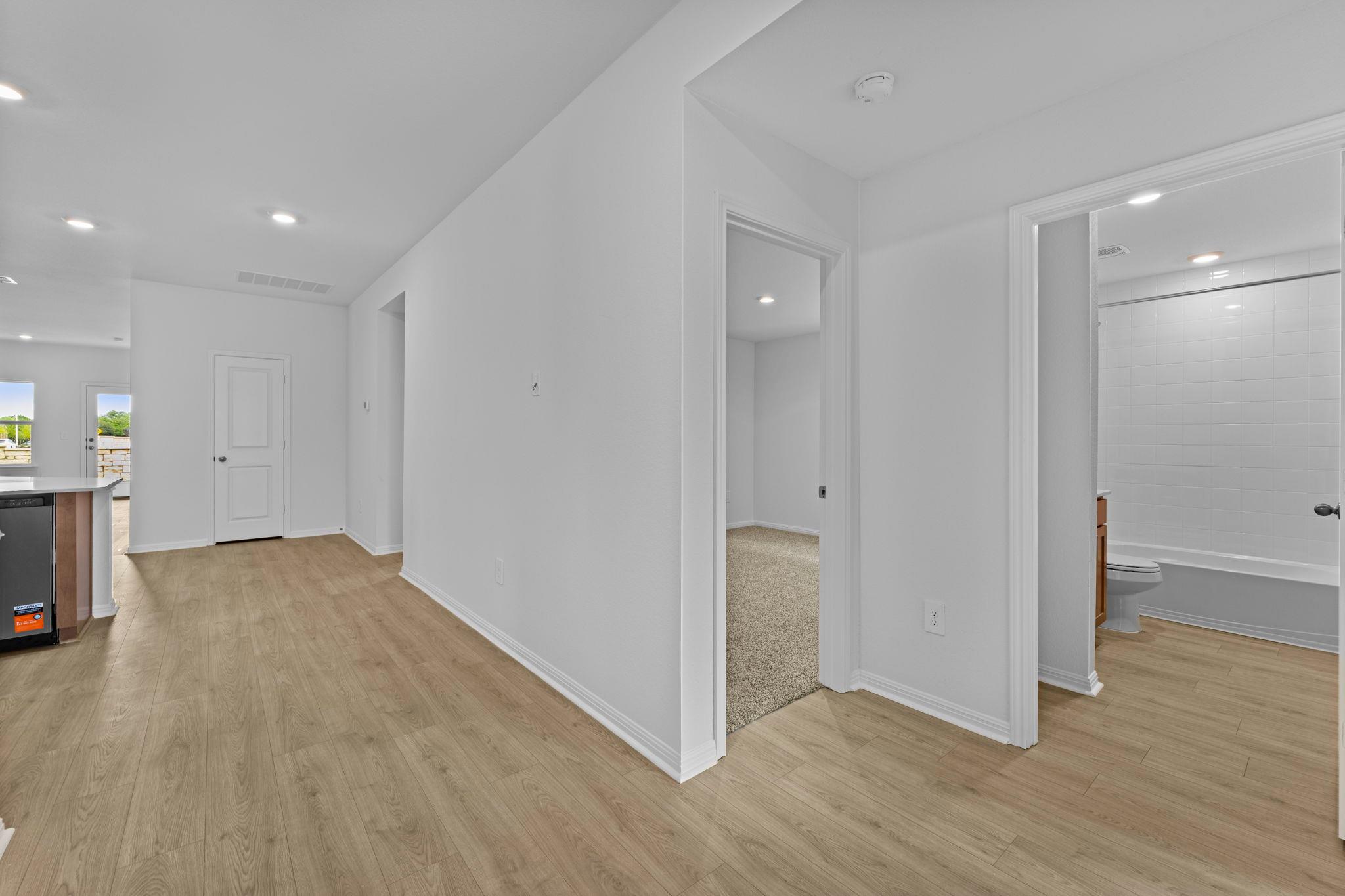 2552 Whittler RD