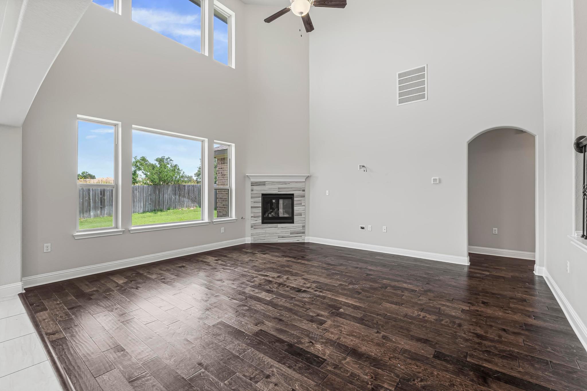 505 Fair Oaks DR