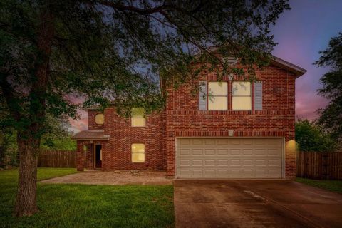 Photo of 928 Justeford DR, Pflugerville, TX 78660 (MLS # 9067705)