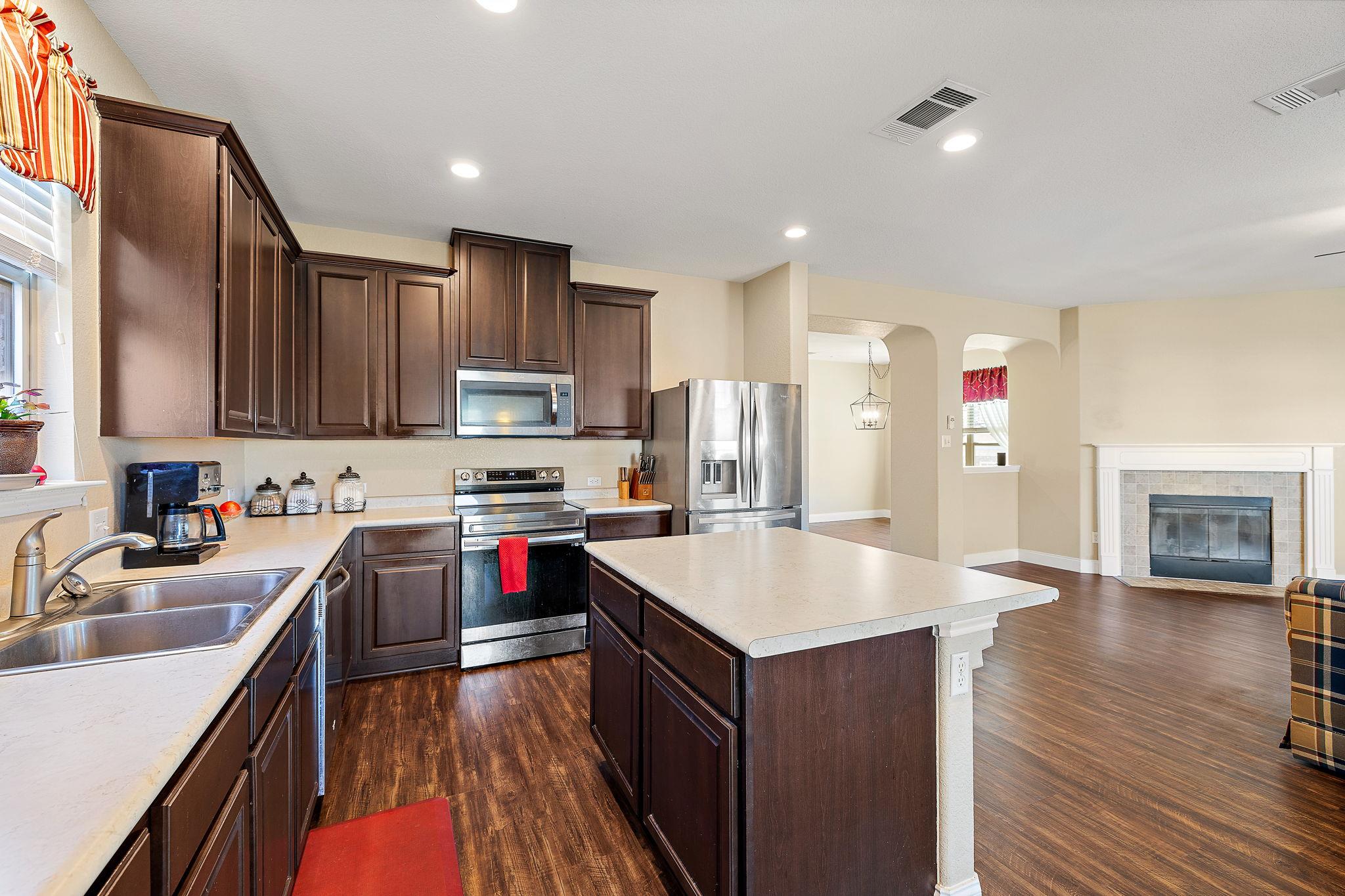 2950 E Old Settlers BLVD 29