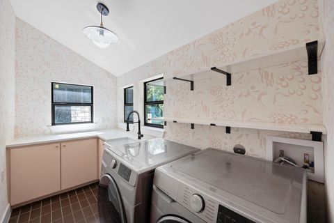 Tiny photo for 7518 Stonecliff DR, Austin, TX 78731 (MLS # 3045193)