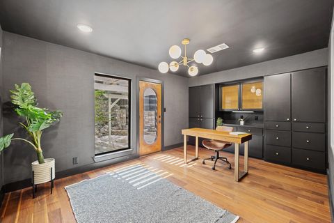 Tiny photo for 7518 Stonecliff DR, Austin, TX 78731 (MLS # 3045193)