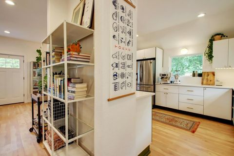 Tiny photo for 2000 E 8th ST, Austin, TX 78702 (MLS # 5817319)