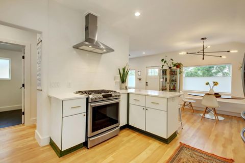 Tiny photo for 2000 E 8th ST, Austin, TX 78702 (MLS # 5817319)