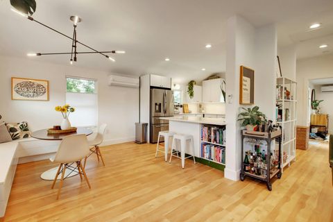 Tiny photo for 2000 E 8th ST, Austin, TX 78702 (MLS # 5817319)