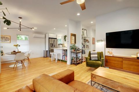 Tiny photo for 2000 E 8th ST, Austin, TX 78702 (MLS # 5817319)