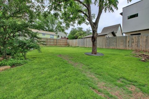 Tiny photo for 2000 E 8th ST, Austin, TX 78702 (MLS # 5817319)