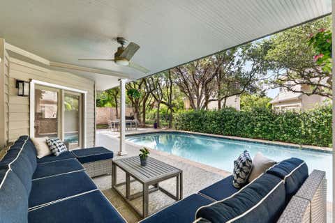 Photo of 50 Stillmeadow DR, The Hills, TX 78738 (MLS # 9636217)