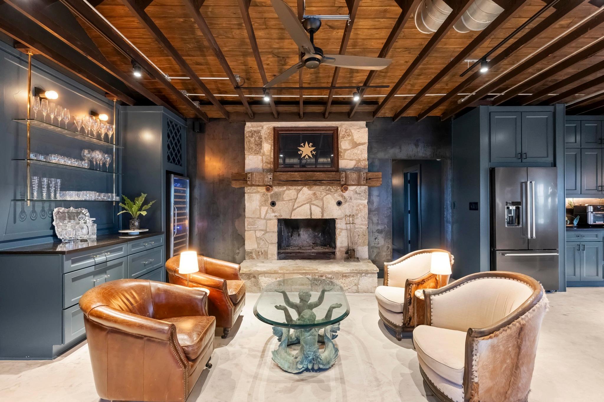 5930 Grotto Creek Court CT