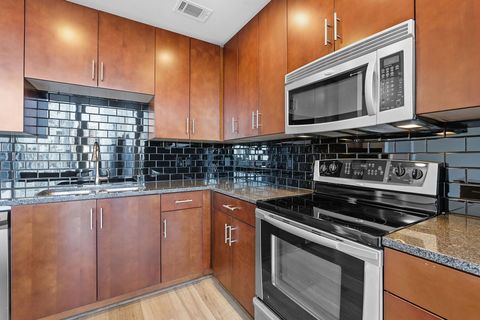 Tiny photo for 360 Nueces ST #1703, Austin, TX 78701 (MLS # 1686042)