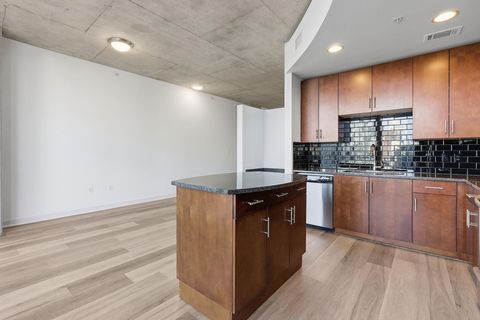 Tiny photo for 360 Nueces ST #1703, Austin, TX 78701 (MLS # 1686042)