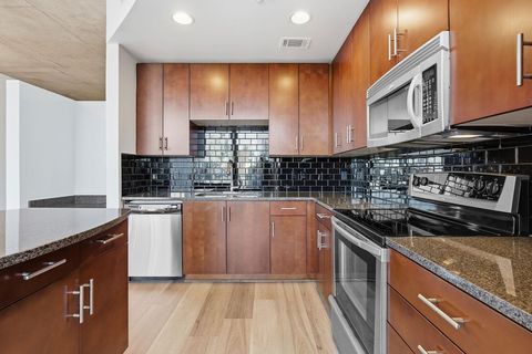 Tiny photo for 360 Nueces ST #1703, Austin, TX 78701 (MLS # 1686042)