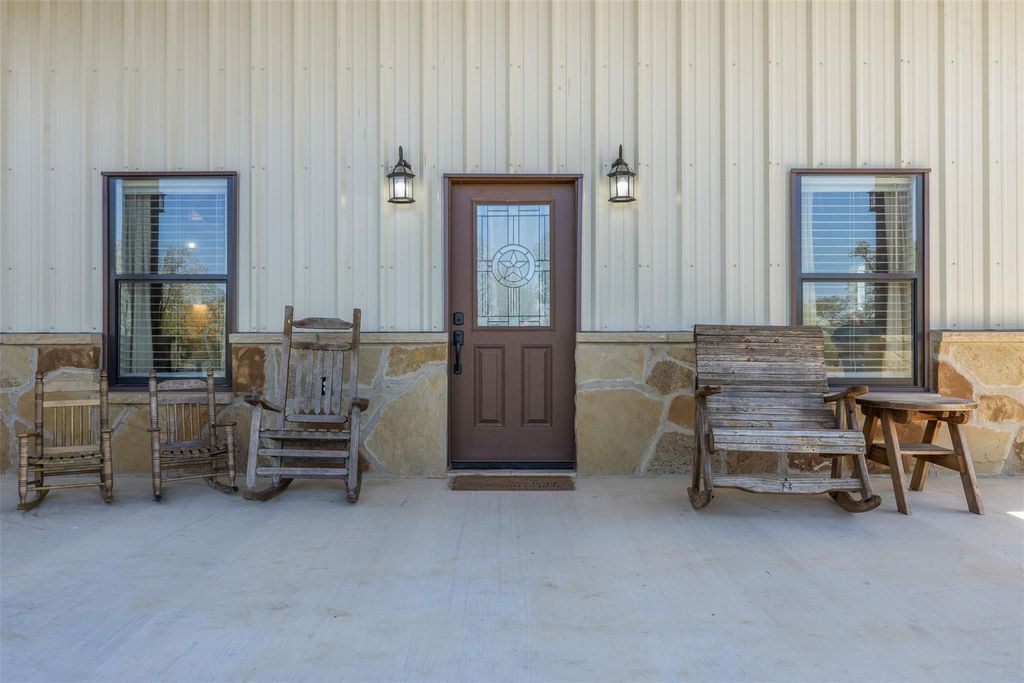 Photo of 4500 Gibbs LN, Caldwell, TX 77836 (MLS # 2257734)