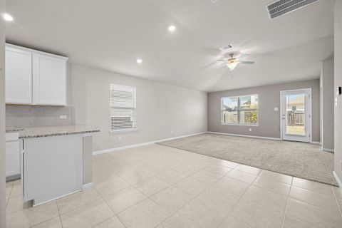 Tiny photo for 13716 Fallsprings WAY, Manor, TX 78653 (MLS # 2744870)