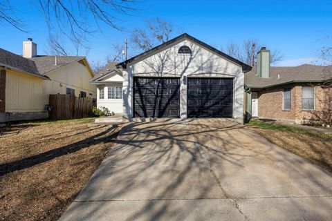 Photo of 5108 Edenbourgh LN, Austin, TX 78754 (MLS # 3825492)