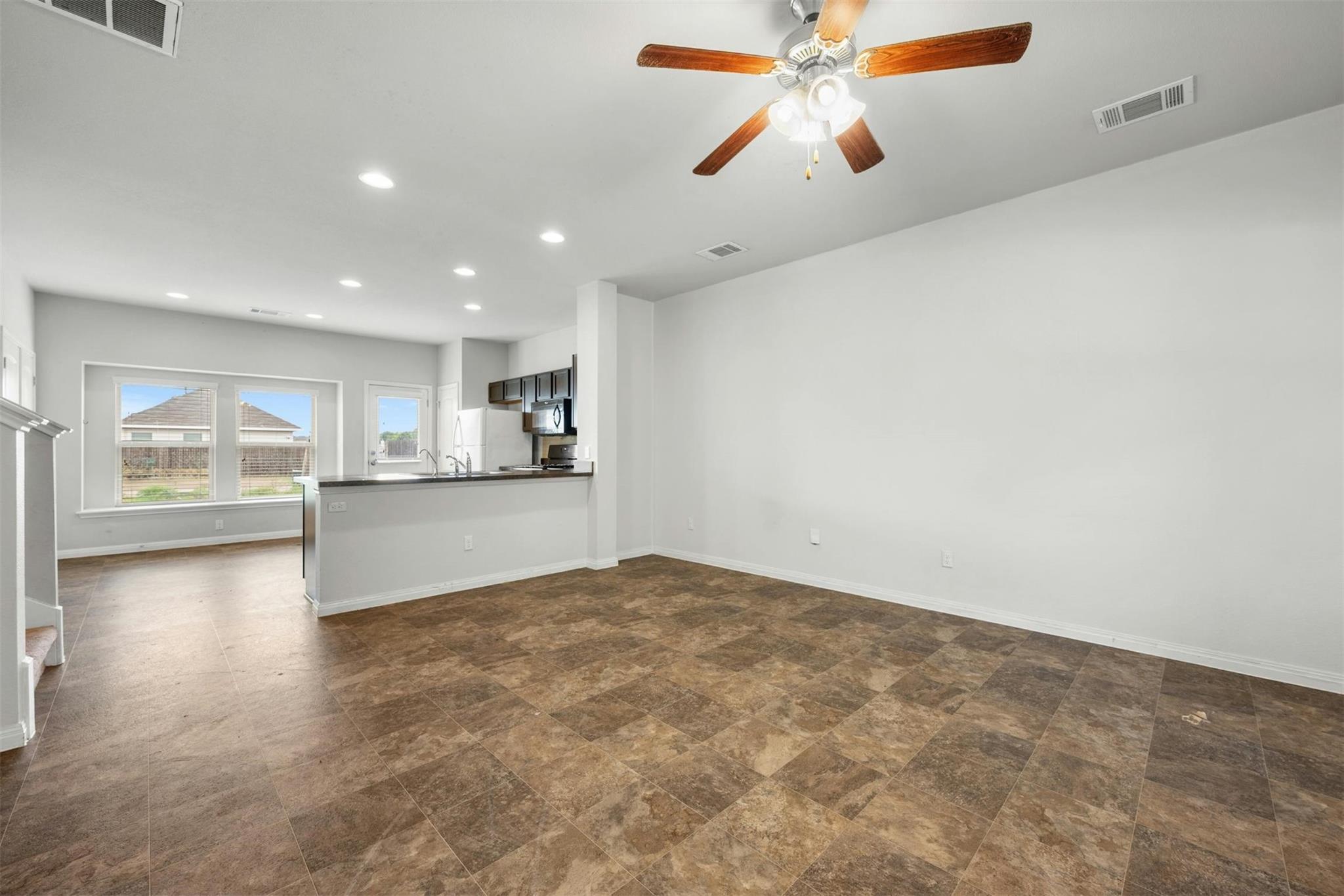View Austin, TX 78725 condo