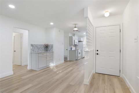 Tiny photo for 101 Clearday DR #104, Austin, TX 78745 (MLS # 2659397)