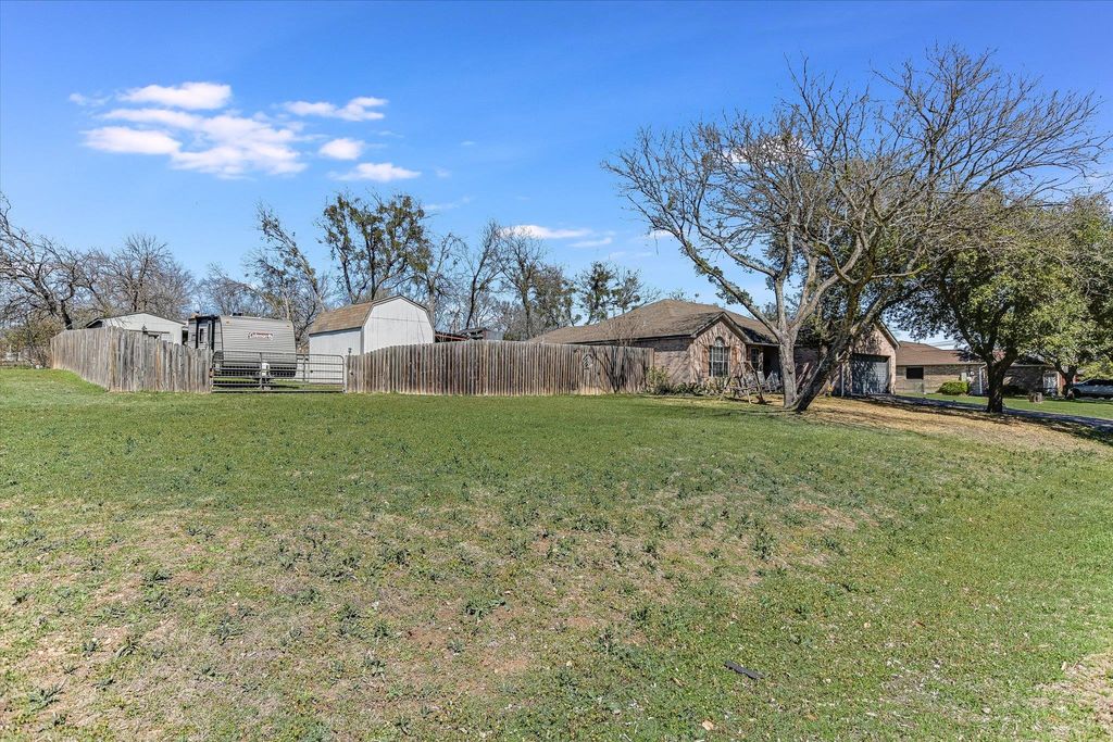 listing image 24
