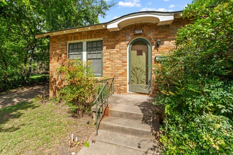 Photo of 3014 Hemphill PARK, Austin, TX 78705 (MLS # 2391841)