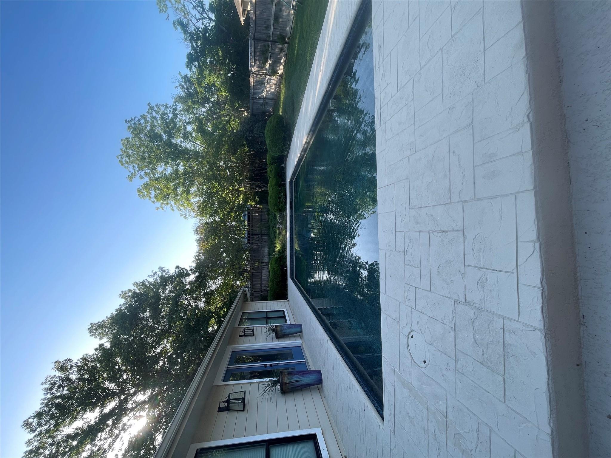 505 Avenue E