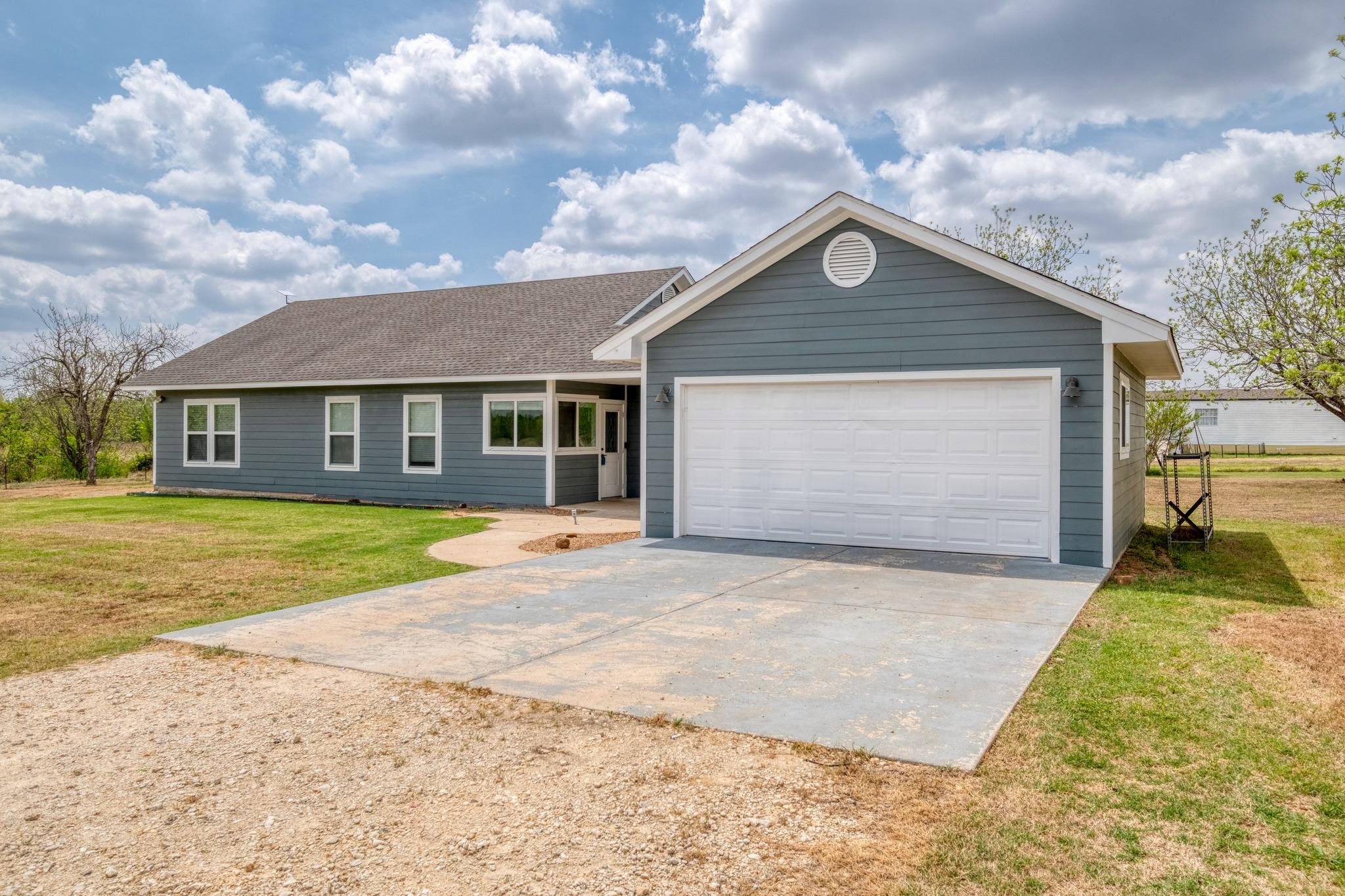 2950 County Road 484 RD