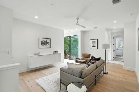 Tiny photo for 2411 Wilke DR, Austin, TX 78704 (MLS # 6989581)