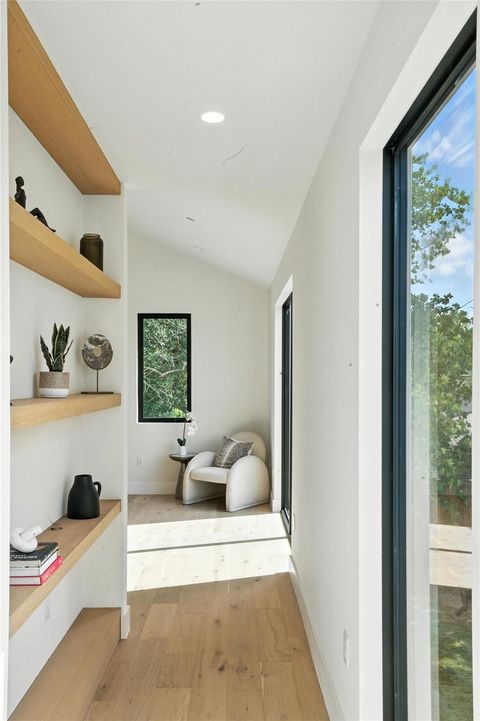 Tiny photo for 2411 Wilke DR, Austin, TX 78704 (MLS # 6989581)