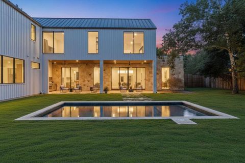 Tiny photo for 2411 Wilke DR, Austin, TX 78704 (MLS # 6989581)