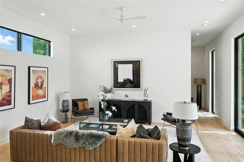 Tiny photo for 2411 Wilke DR, Austin, TX 78704 (MLS # 6989581)