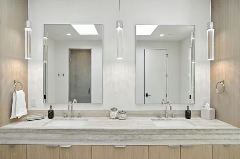 Tiny photo for 2411 Wilke DR, Austin, TX 78704 (MLS # 6989581)
