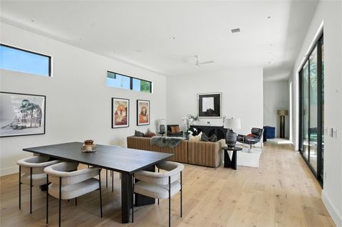 Tiny photo for 2411 Wilke DR, Austin, TX 78704 (MLS # 6989581)