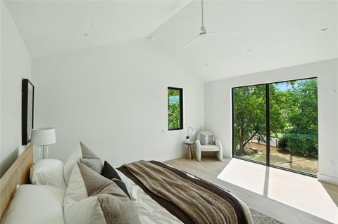 Tiny photo for 2411 Wilke DR, Austin, TX 78704 (MLS # 6989581)