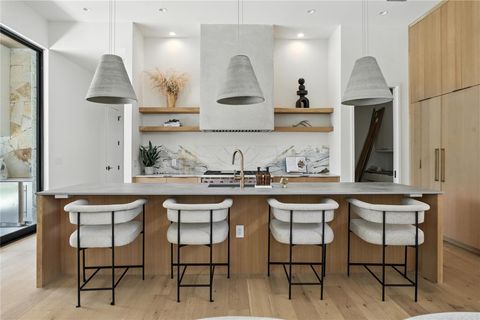 Tiny photo for 2411 Wilke DR, Austin, TX 78704 (MLS # 6989581)